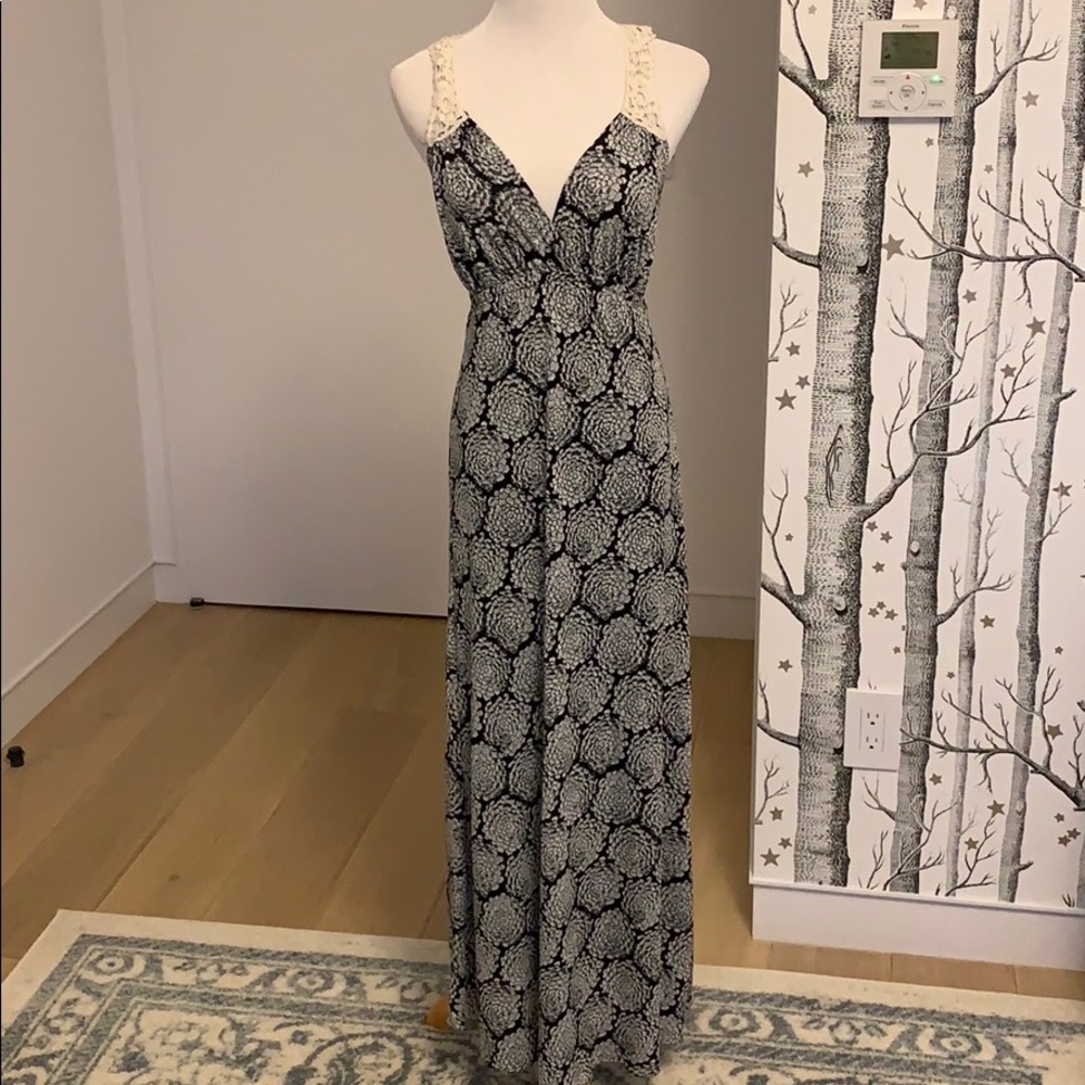 Pink yotto crochet maxi dress XS